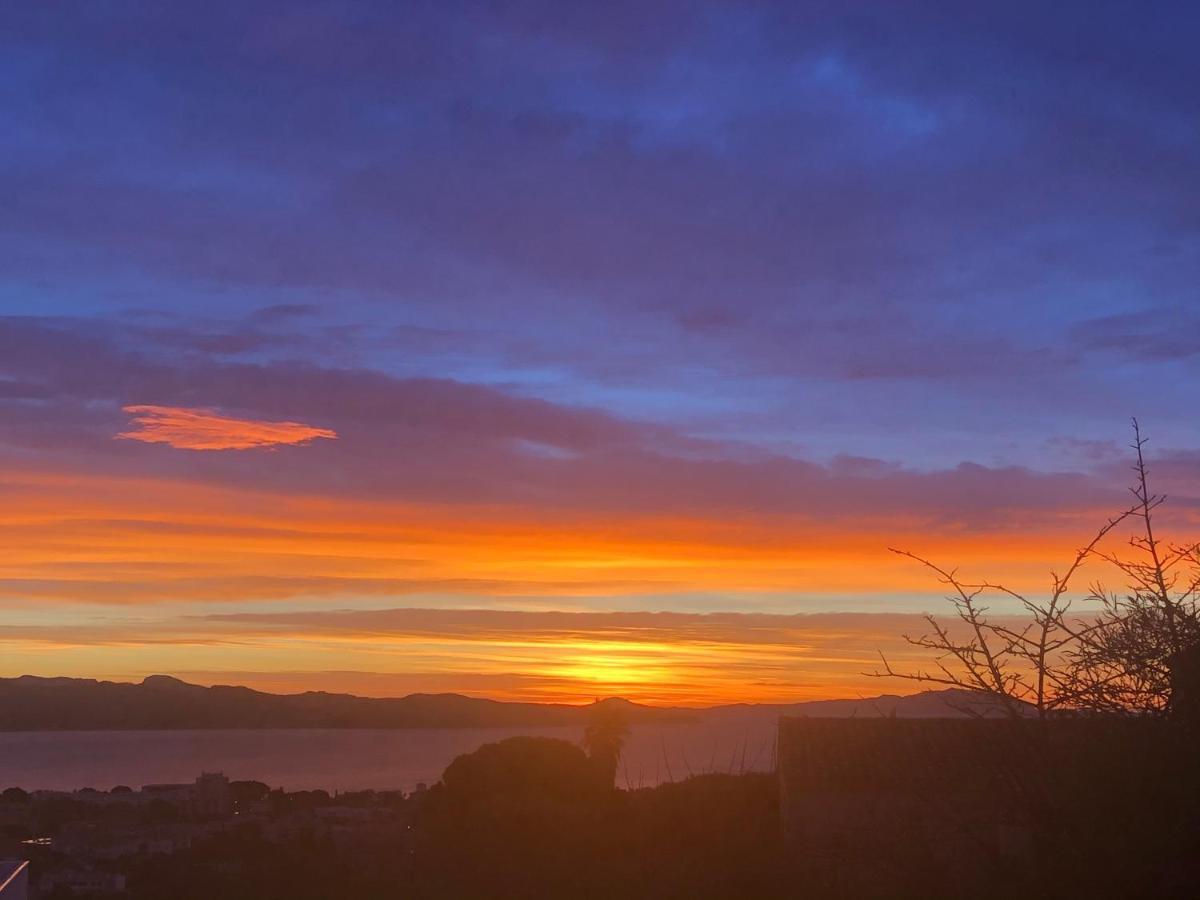 Bel Appartement Au Calme Vue Imprenable Parking Prive Gratuit La Ciotat Zewnętrze zdjęcie